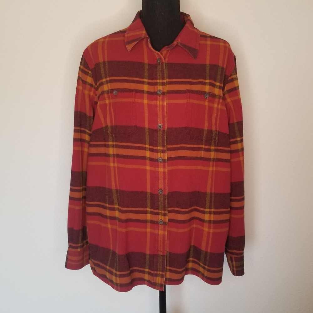 Duluth Trading Co flannel plaid shirt button front
